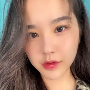 Реальное селфи SKETCH Plastic Surgery 1